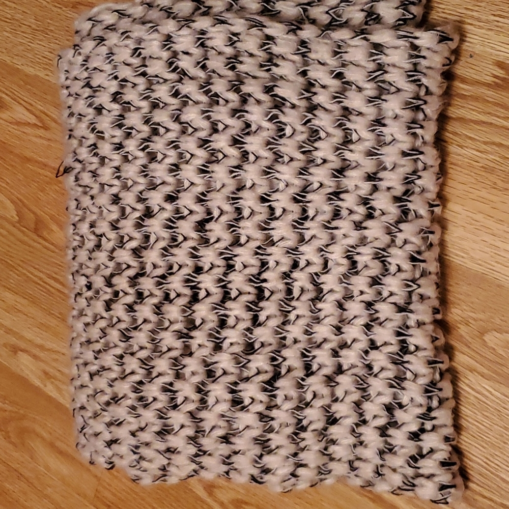 Scarf - Picture 2 of 2